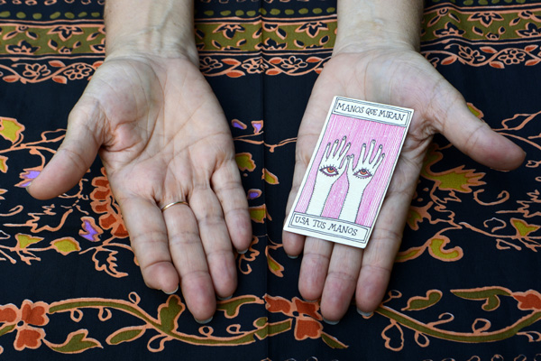 Cally Trench, Artists' Hands Photograph 86
