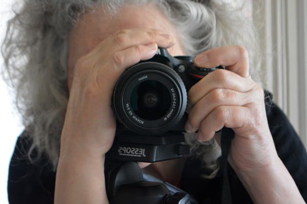 Cally Trench, Artists' Hands Photograph 95